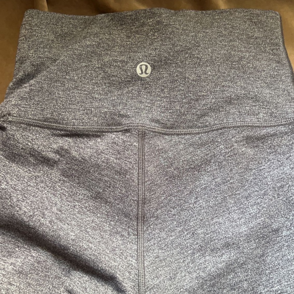 lululemon leggings size 2 31 length heather grey